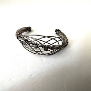Silver tone wire bracelet